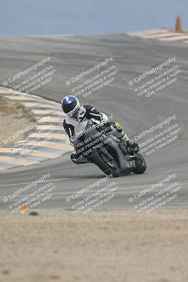 media/Sep-21-2025-Race Pace (Sun) [[98bf33ef95]]/Non Verified/1-Turns 9 and 10 (8am)/